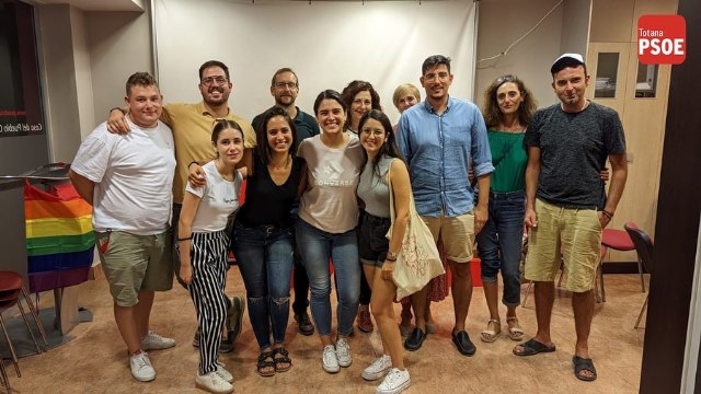PSOE: 'Escuchando a los jóvenes y a las asociaciones que trabajan con jóvenes en Totana'
