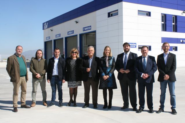 Se inaugura la nueva ITV instalada en el polígono industrial 'El Saladar' de Totana, con una inversión de más de 2 millones de euros y una veintena de empleos directos