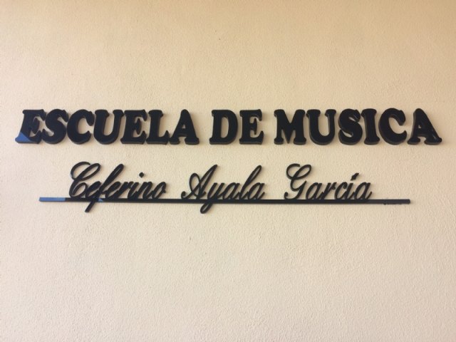 La Agrupación Musical y el Ayuntamiento dan el nombre de Ceferino Ayala García a las instalaciones de la Escuela de Música, en el Centro Sociocultural “La Cárcel”