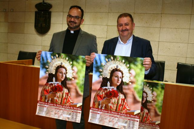 Se presenta el programa de actos religiosos de las próximas fiestas patronales de Santa Eulalia'17