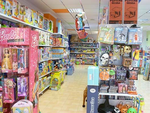 Ofrecen una serie de recomendaciones para realizar las compras de juguetes de cara a la temporada de Navidad y Reyes