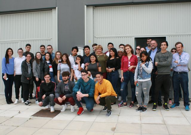 Alumnos del IES 'Prado Mayor' participan en una Jornada de Emprendimiento en el Centro de Desarrollo Local y el Vivero de Empresas
