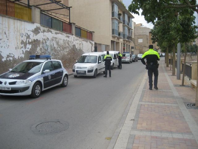 La Policía Local de Totana se suma a la campaña especial de la DGT de seguridad vial vigilará los vehículos de transporte laboral
