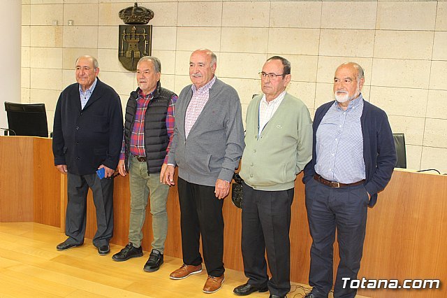 Toman posesión los miembros del nuevo Consejo de Dirección del Centro Municipal de Personas Mayores que preside Pedro Tudela Rosa