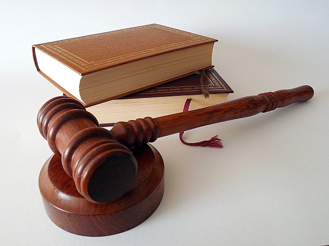 Prorrogan el contrato de Servicios Profesionales y Defensa Jurídica del Ayuntamiento de Totana hasta el año 2025