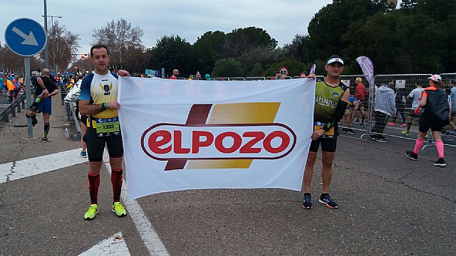 Atletas del Club Atletismo Totana participaron en la V Carrera Base Aérea de Alcantarilla y Maratón de Sevilla