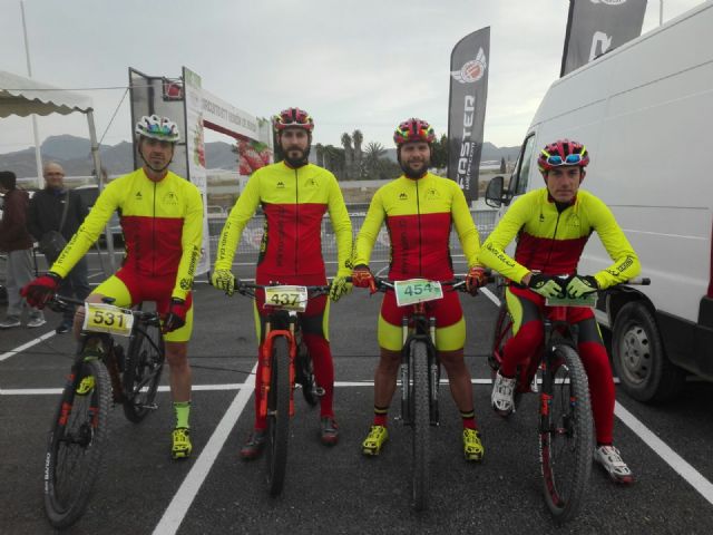 Corredores del Club Ciclista Santa Eulalia participaron en la la I MTB Calas de Bolnuevo