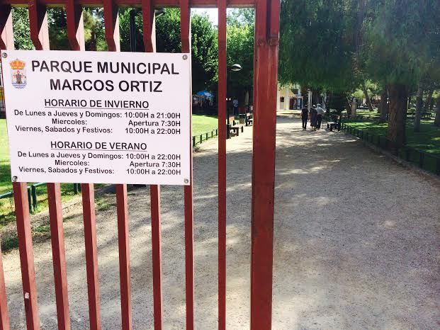 La Concejalía de Servicios a la Ciudad reformará la zona recreativa y de juegos infantiles del parque municipal 'Marcos Ortiz'