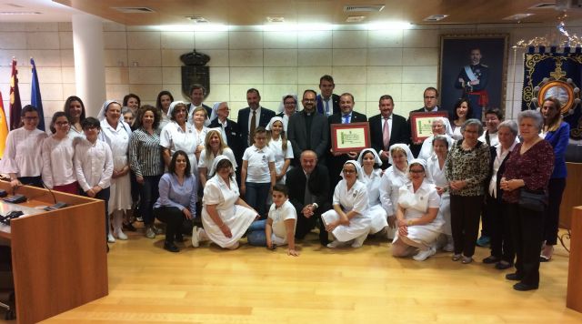El Ayuntamiento realiza un reconocimiento institucional a la Hospitalidad de Lourdes y su delegación en Totana con motivo de su 50 aniversario, y coincidiendo con el Año Jubilar Hospitalario (1969-2018)