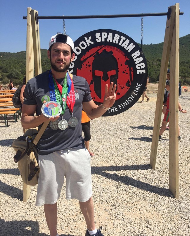 El totanero Alberto Crespo Molino participó en la Spartan Race Beast Barcelona 2017, y consigue la Spartan Trifecta
