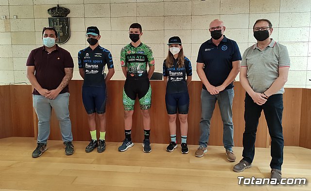 Tres ciclistas totaneros competirán con la Selección Murciana en el Campeonato de España Escolar de MTB