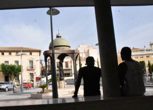 Se insta a la Comunidad Autónoma y  a la Federación de Municipios y Provincias a la adopción de medidas concretas que posibliten condiciones favorables para un Plan de Retorno de Emigrantes de Totana y la Región de Murcia