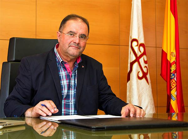 Ganar Totana-IU: 'El Alcalde logra un ahorro de más de 5 millones de euros y una rebaja de los intereses del 6%'