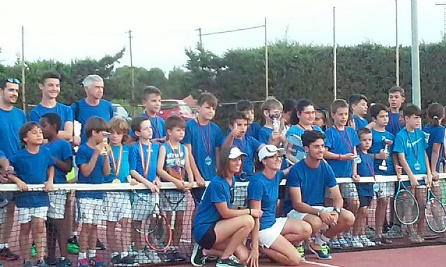 El próximo 5 de septiembre arranca la Escuela de Tenis Kuore en las pistas del polideportivo