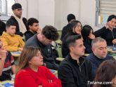 El IES Prado Mayor de Totana impulsa el futuro laboral con la jornada “Descubre la FP y emprende tu futuro” - Foto 11 El IES Prado Mayor de Totana impulsa el futuro laboral con la jornada “Descubre la FP y emprende tu futuro” - Foto 11