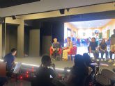 Un musical del IES Juan de la Cierva y Codorníu visibiliza la soledad no deseada y fomenta el voluntariado juvenil - Foto 2 Un musical del IES Juan de la Cierva y Codorníu visibiliza la soledad no deseada y fomenta el voluntariado juvenil - Foto 2