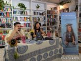 Totana arropa a Raquel Montiel en la presentación de su primera novela: Totana arropa a Raquel Montiel en la presentación de su primera novela: