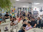 Totana arropa a Raquel Montiel en la presentación de su primera novela: Totana arropa a Raquel Montiel en la presentación de su primera novela: