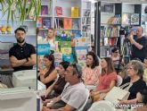 Totana arropa a Raquel Montiel en la presentación de su primera novela: Totana arropa a Raquel Montiel en la presentación de su primera novela: